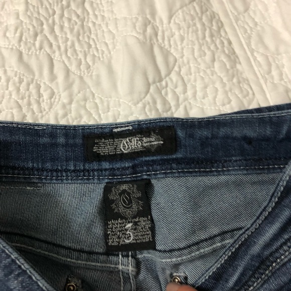 CELLO MISS ME// embellished jeans - Picture 4 of 4